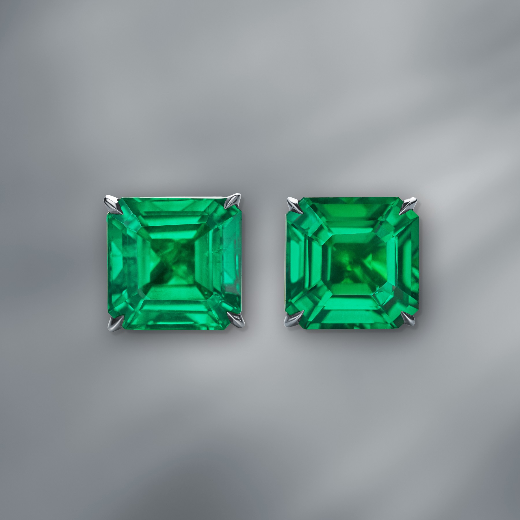 Diamondlite Emerald Stud  Earrings