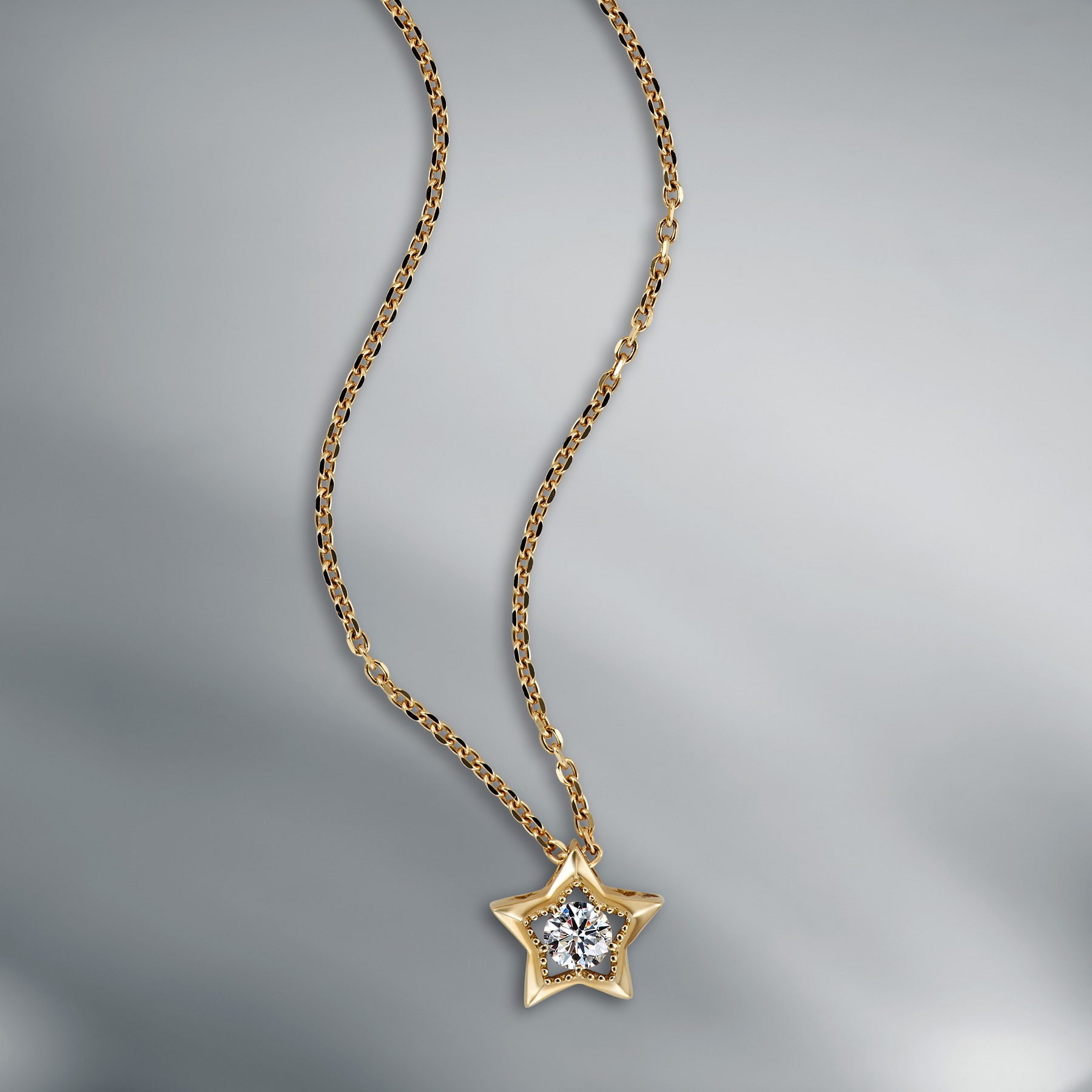 Diamond Pendant With Chain