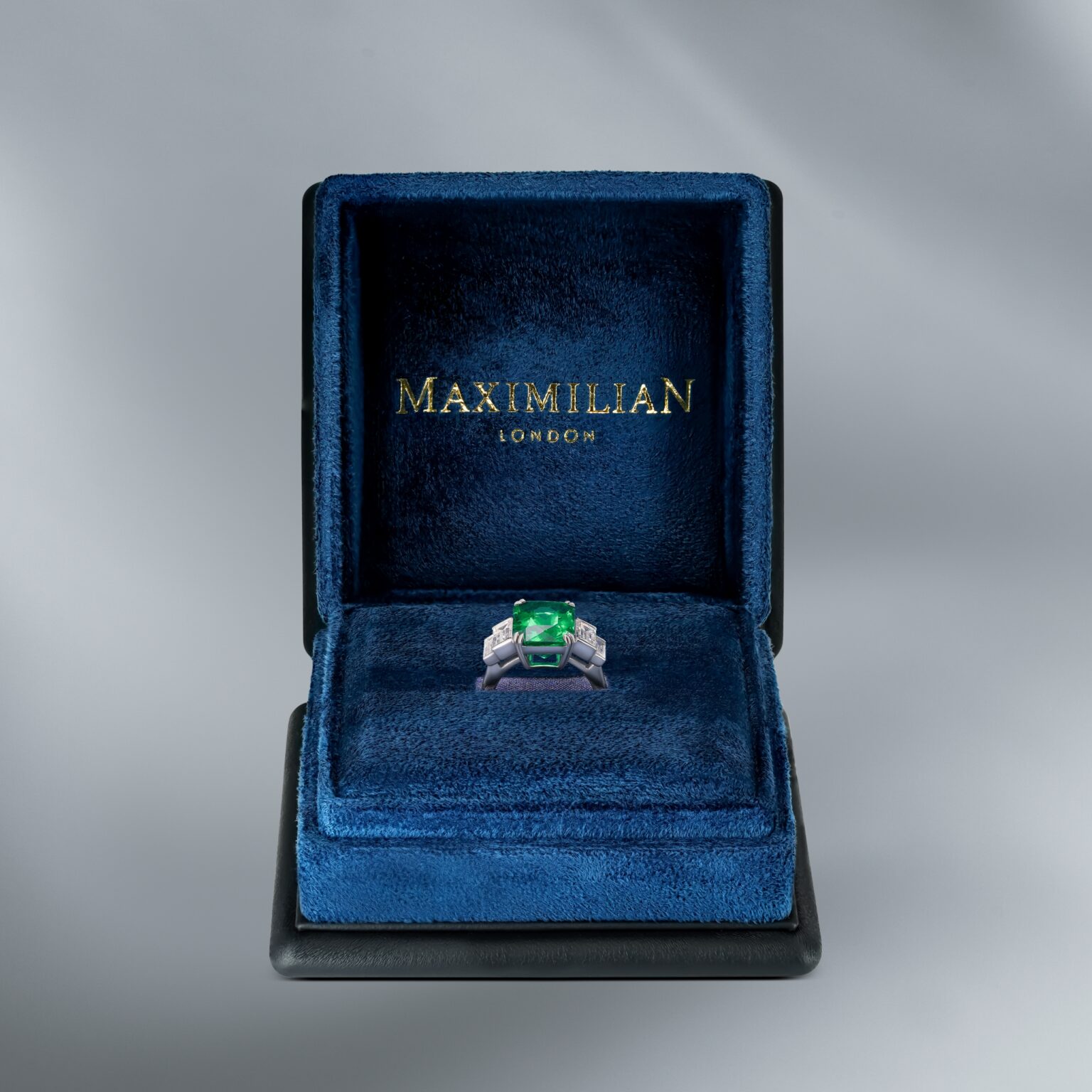 Diamond Ring Set With Natural Zambian Emerald