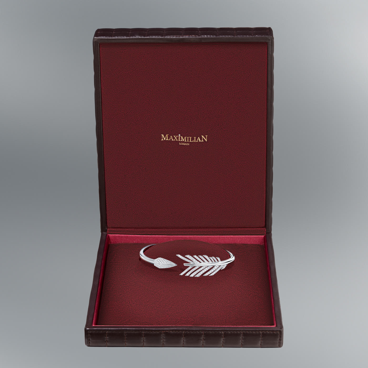 Robin Hood Arrow Choker, White Gold