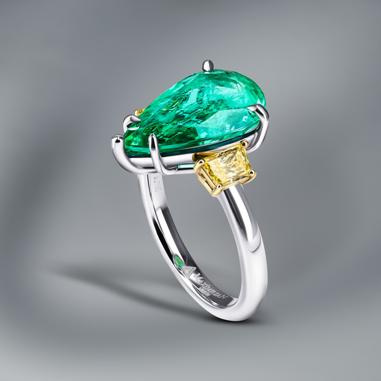 Diamond Ring Set With Zambian Emerald